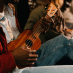 Como Lucrar Tocando Ukulele